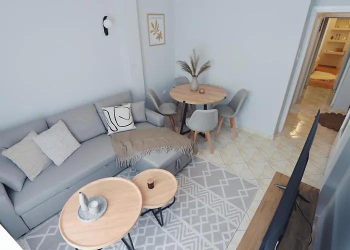 Διαμέρισμα Seren Near Victoria Metro-earthy Tones & Comfort *