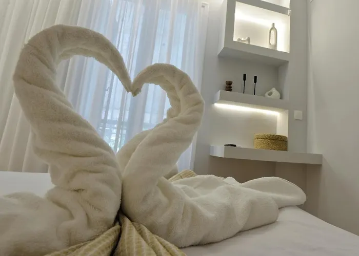 Διαμέρισμα Seren Near Victoria Metro-earthy Tones & Comfort